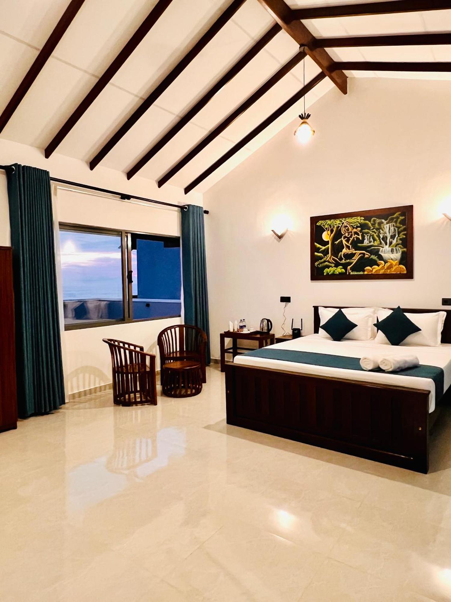 Ocean Front Villa Hikkaduwa Eksteriør bilde